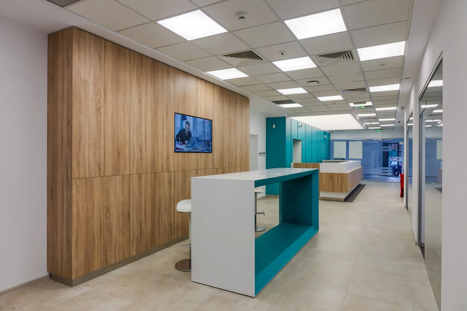 mobilier-sediu-banca-din-compozit-avonite-04